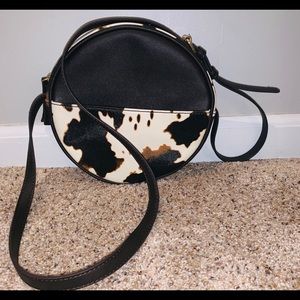 Women’s Circle Cross Body Bag Animal Print